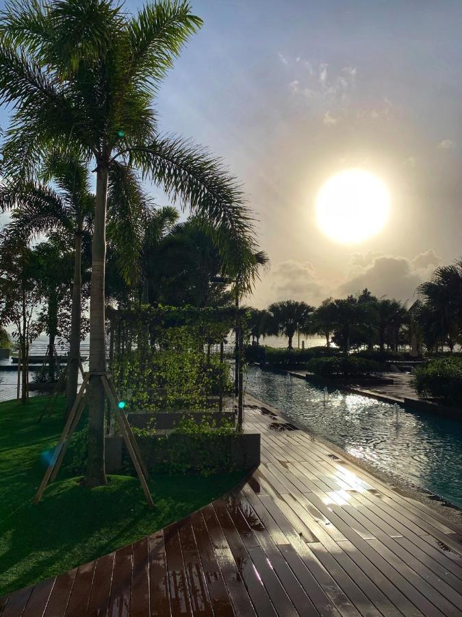 Timur Bay Groundfloor Pool & Seaview Kuantan Esterno foto